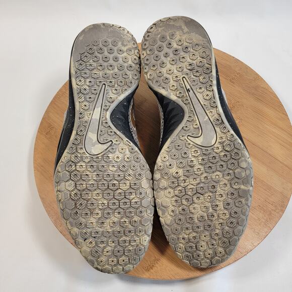 Nike Hyperlive Basketball Sneakers Shoes Men 10 Gray Gold - Picture 10 of 15